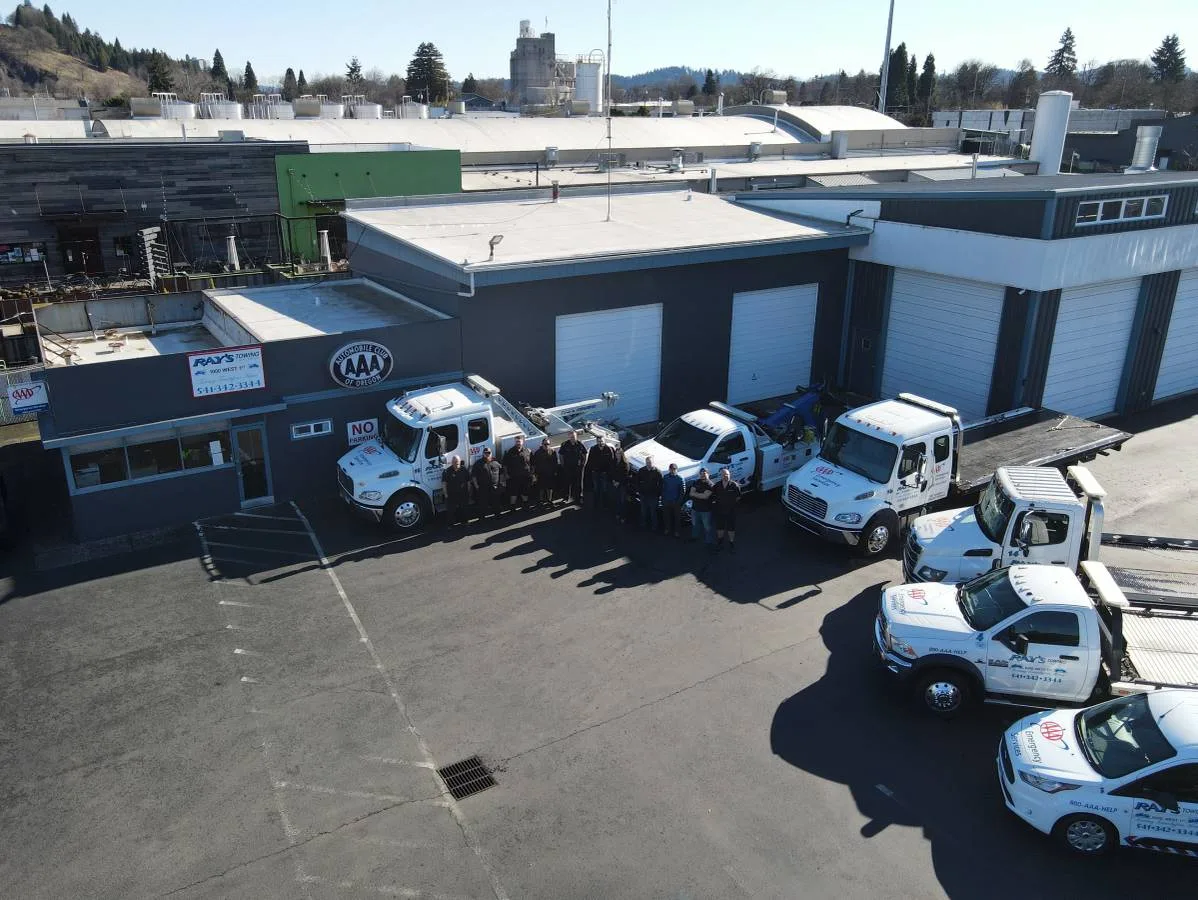 Ray's Towing