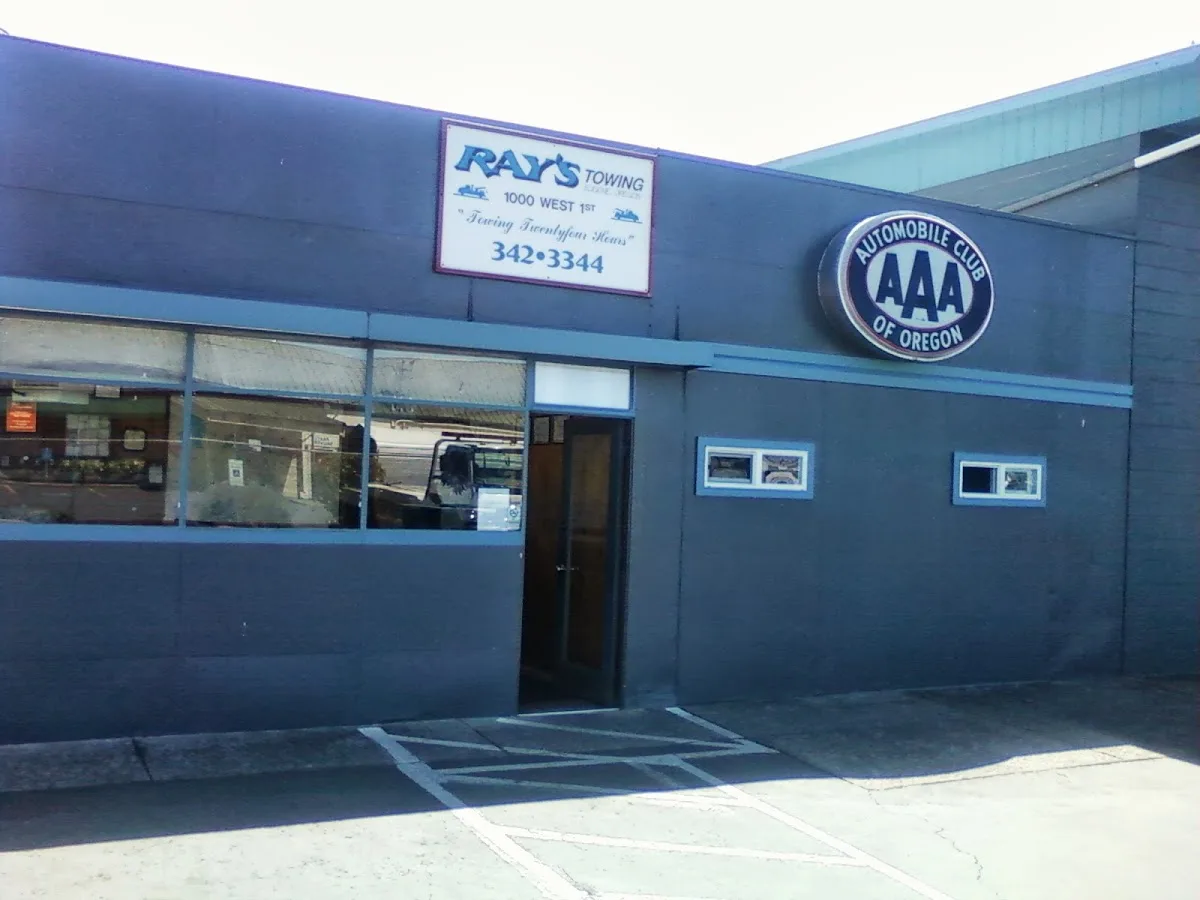 Ray's Towing
