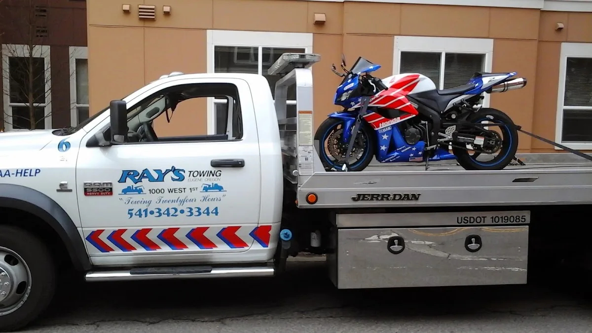 Ray's Towing