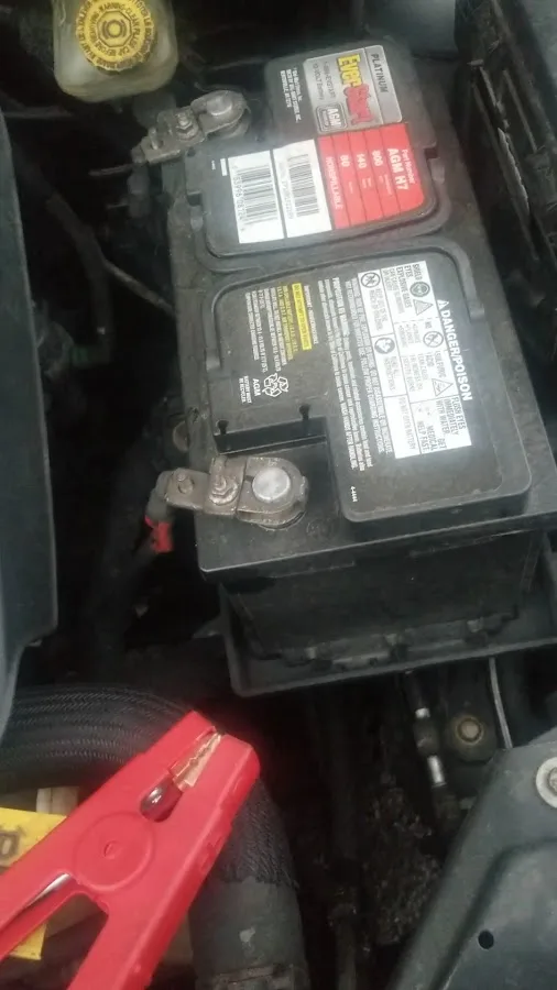 Road Dog Emergency roadside assistance LLC