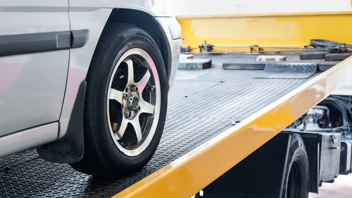 RoadRunners Towing LLC