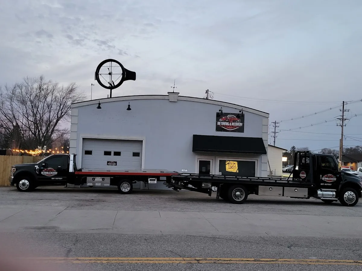 RR Towing & Recovery LLC