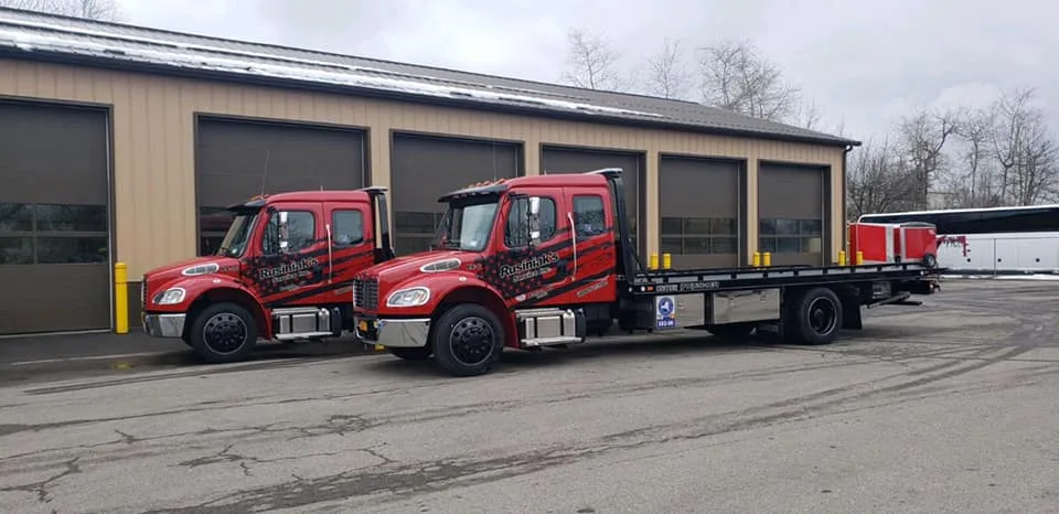 Rusiniak's Towing