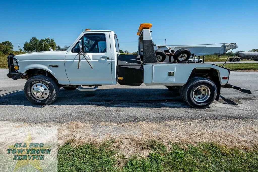 Sam's Towing & Tow Truck Service