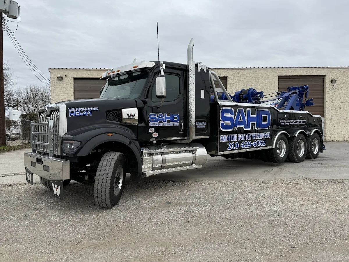 San Antonio Heavy Duty Wrecker Service