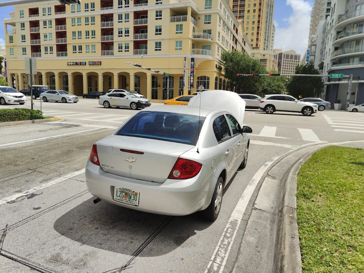 Servicio De Grua Roadside Express Towing . LLC