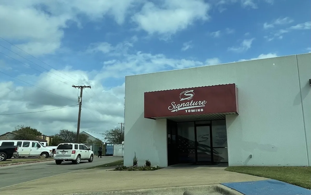 Signature Towing