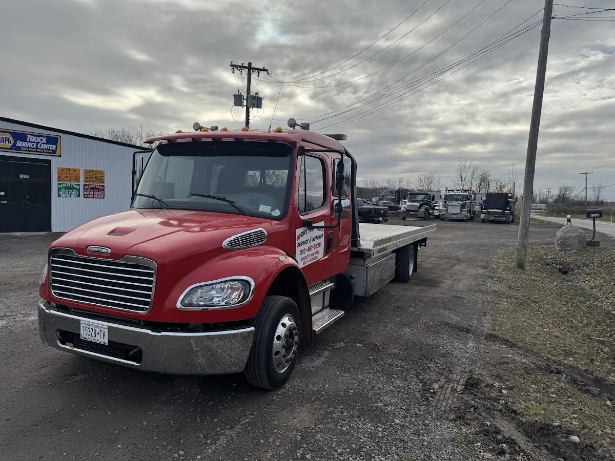 SPORT TOW TRUCK SERVICE AND HOTSHOP LLC