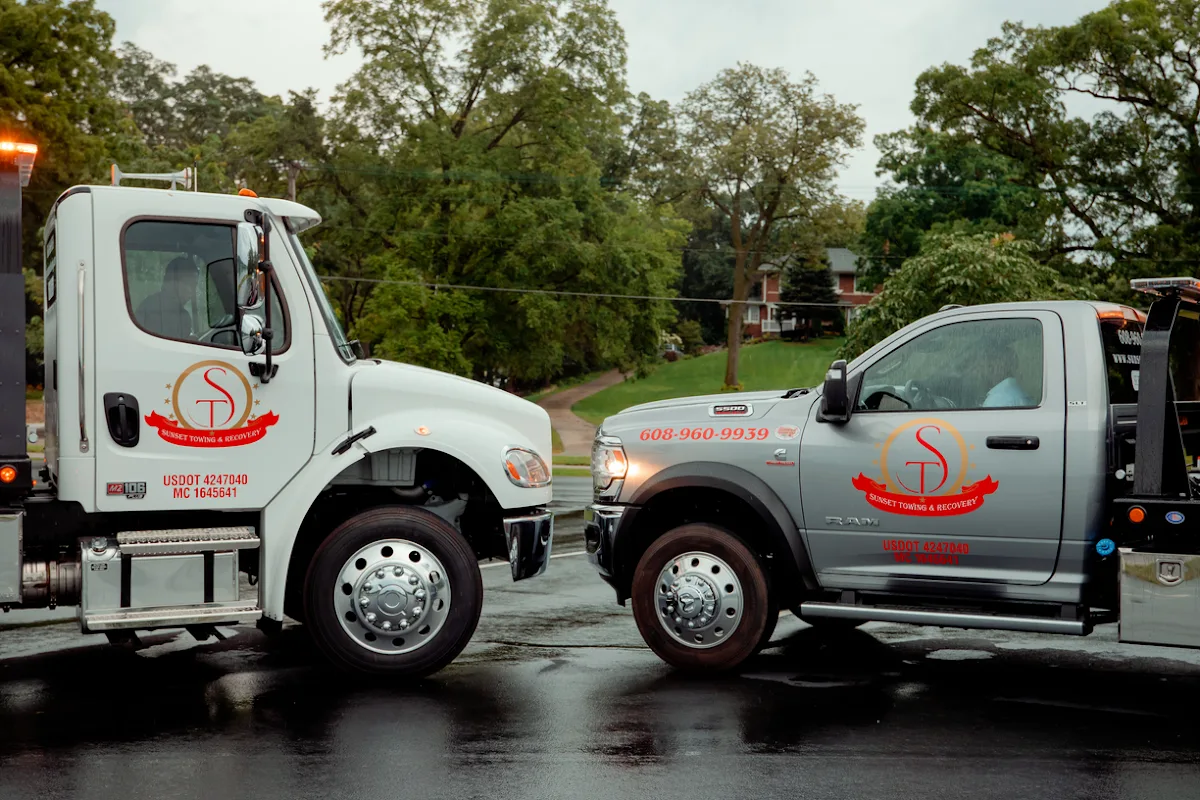 Sunset Towing & Recovery
