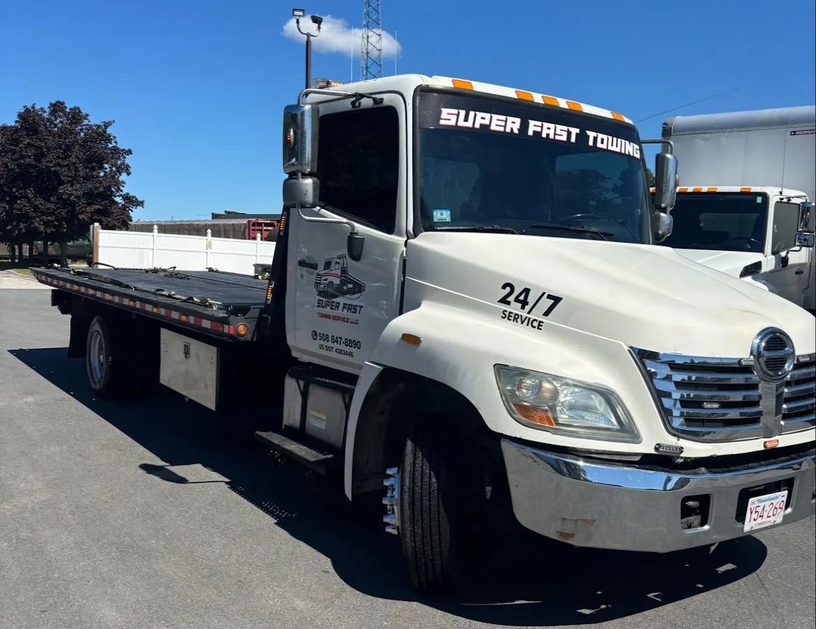 SUPER FAST TOWING SERVICE LLC