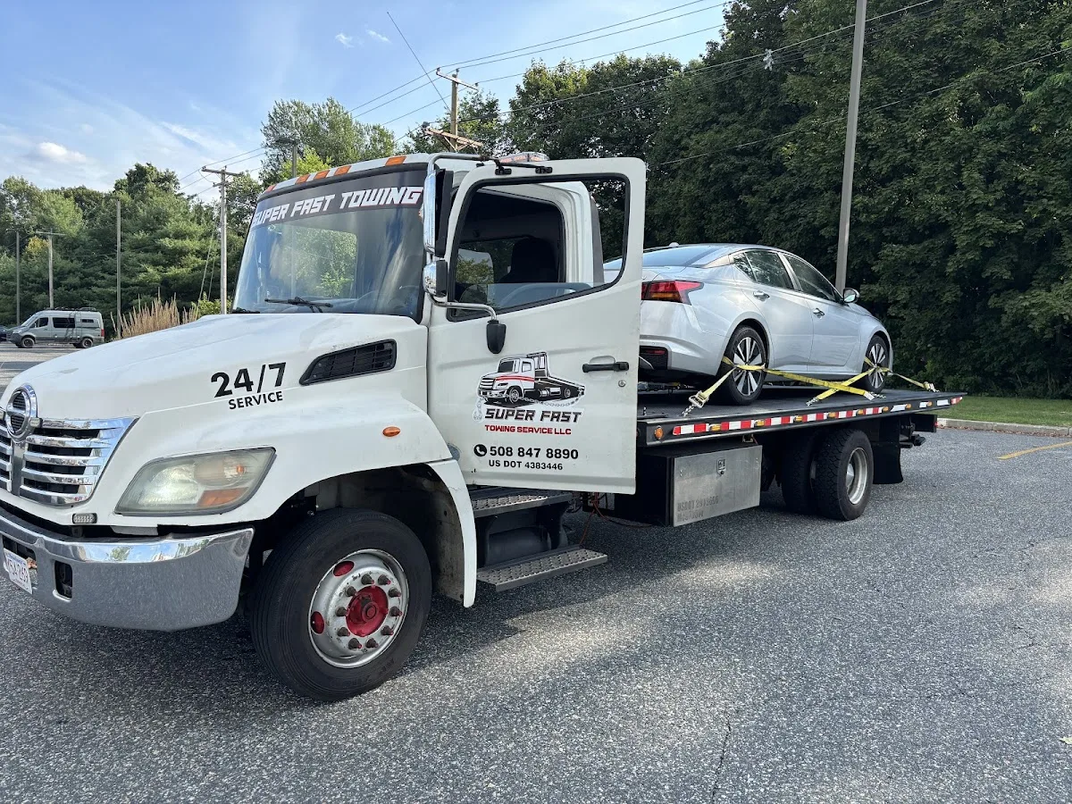 SUPER FAST TOWING SERVICE LLC