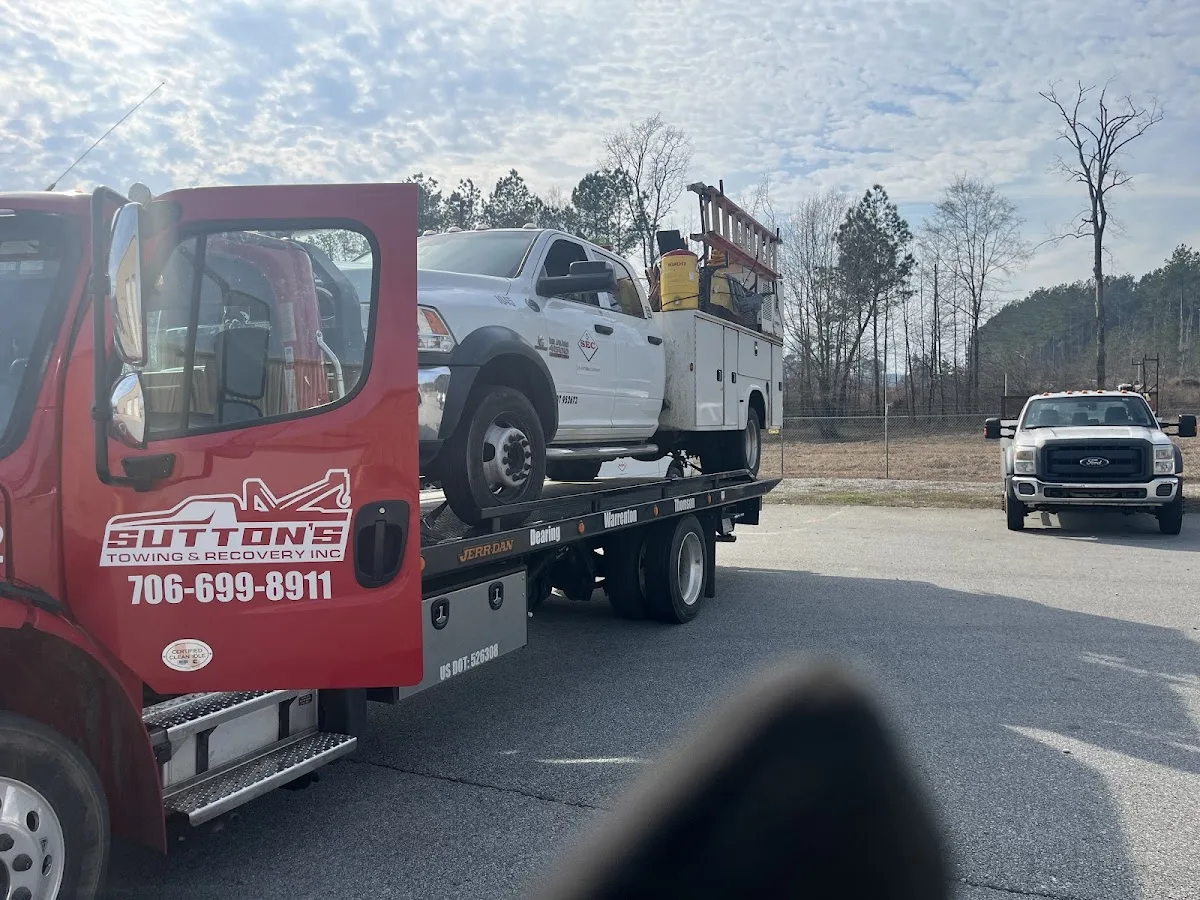 Sutton's Towing & Recovery