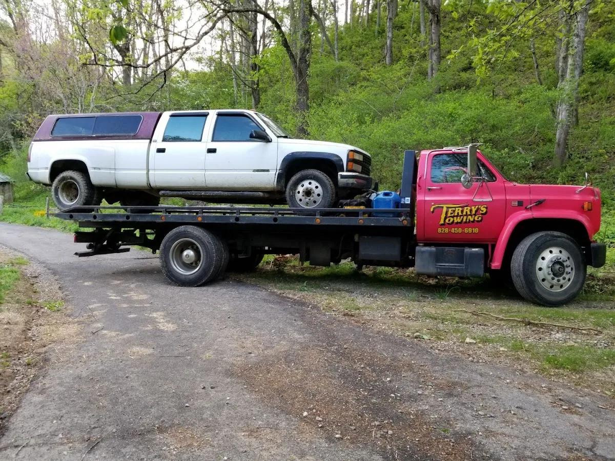 Terry's Towing