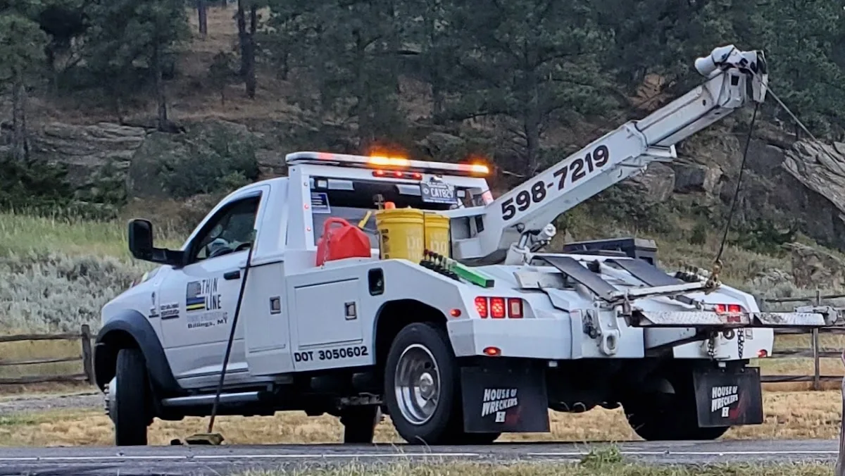 Thin Line Towing and Recovery llc.