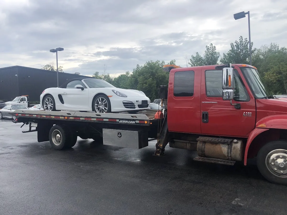 Thompson Towing LLC