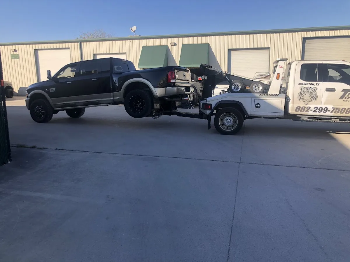 Tiger Towing & Recovery LLC primary photo
