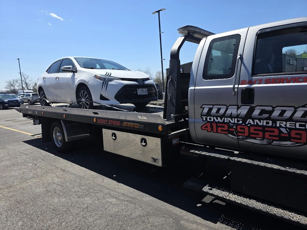Tom Coop LLC Towing and Recovery