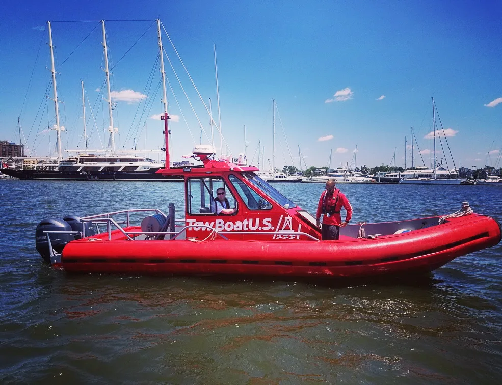 TowBoatU.S. Charleston Santee Cooper Lakes operated by Allwater Marine Services