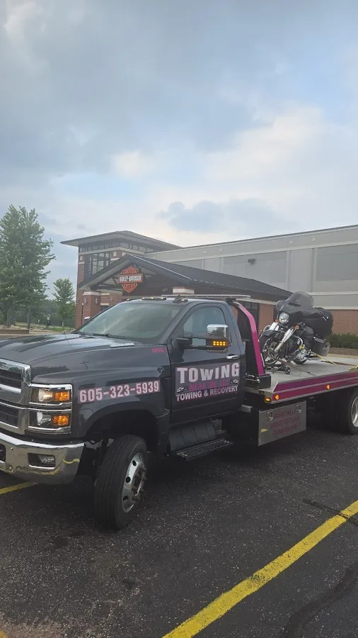 Towing near me llc
