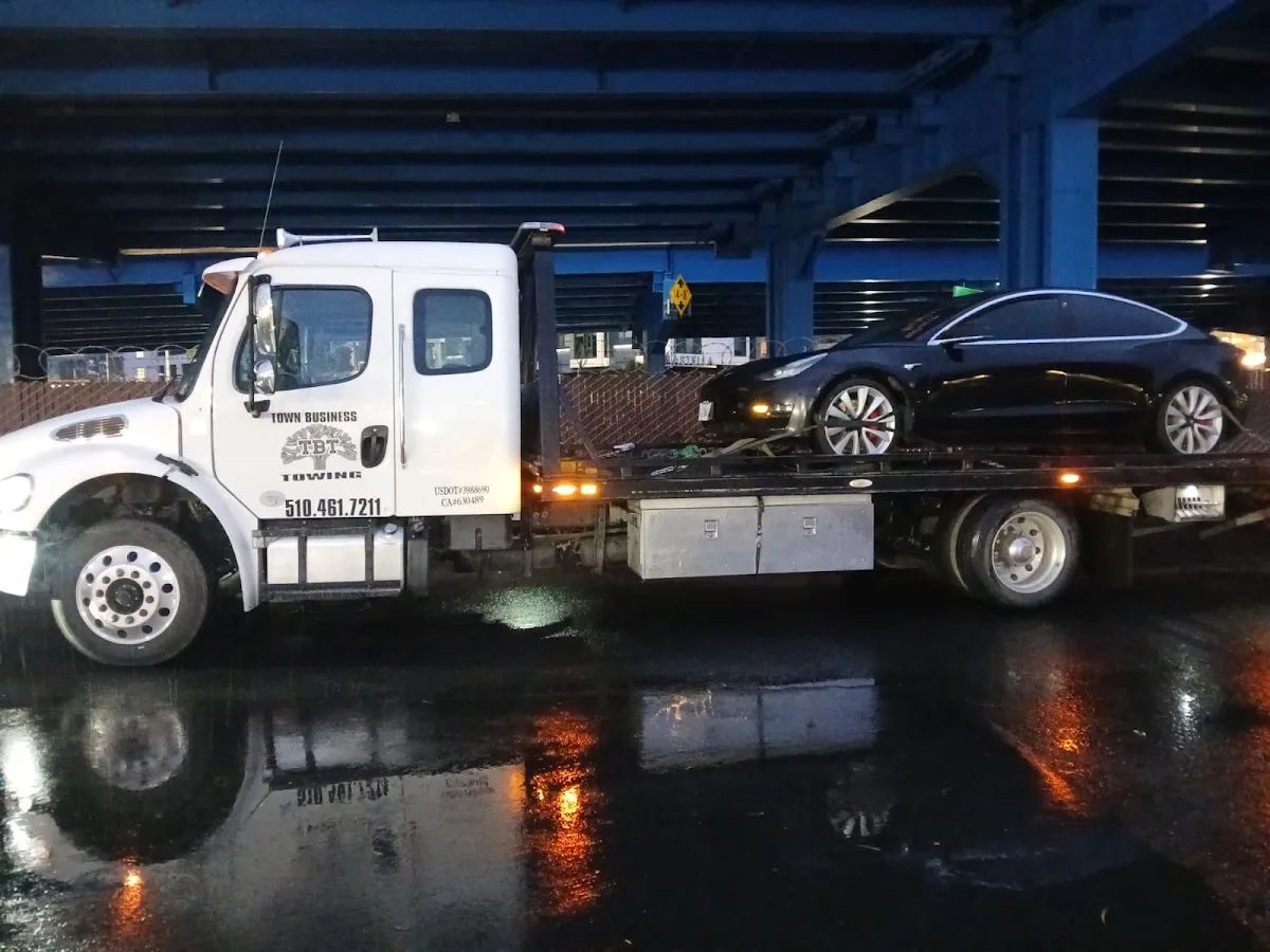 Town Business Towing