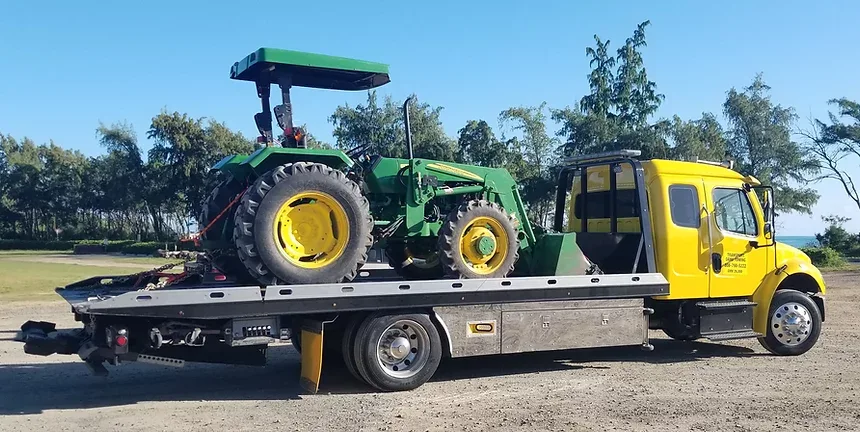 Transport Oahu - Towing & Equipment Hauling