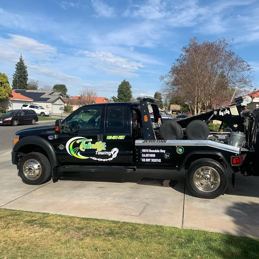 Trinity Towing Services primary photo
