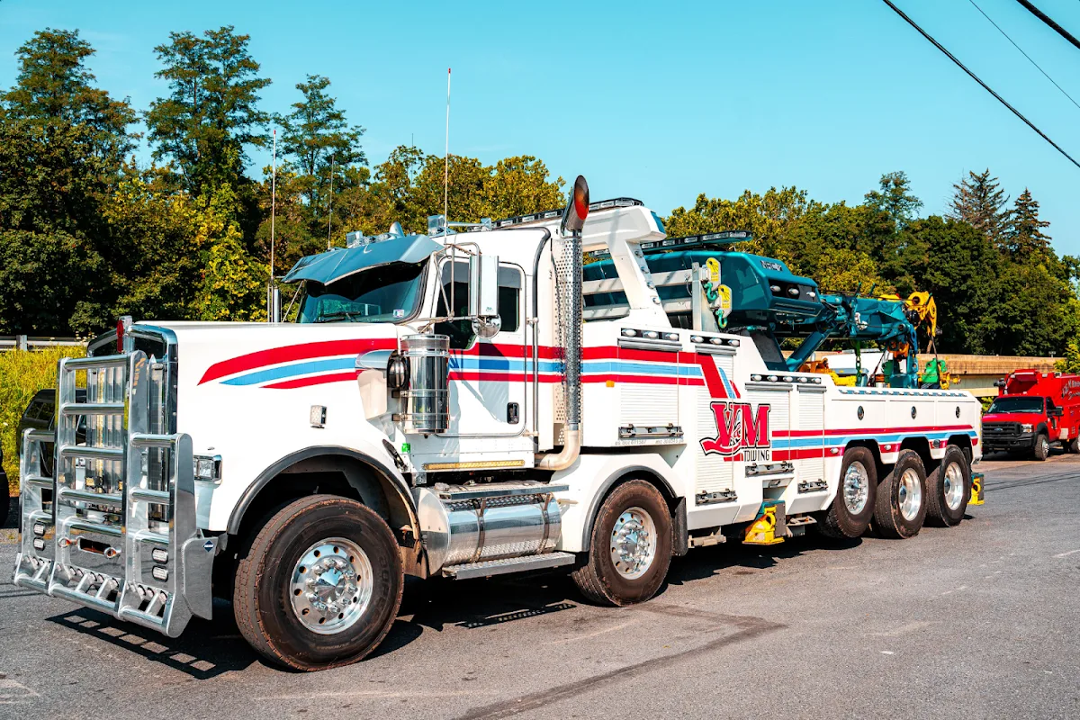 V&M Towing Service Inc