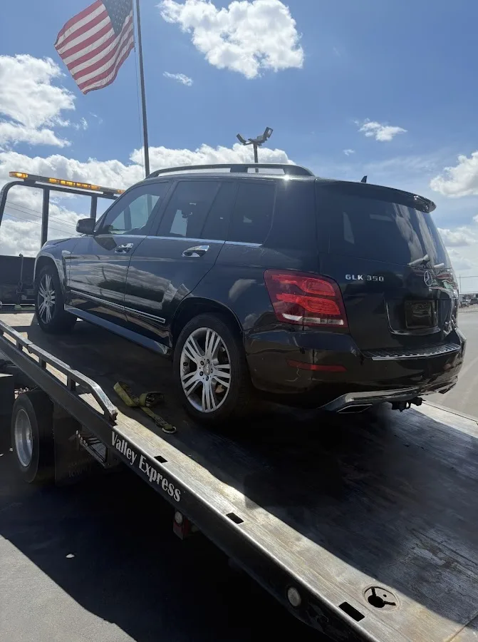 Valley Express Towing Phoenix - Cars, Heavy Duty and Semi Tow Trucks