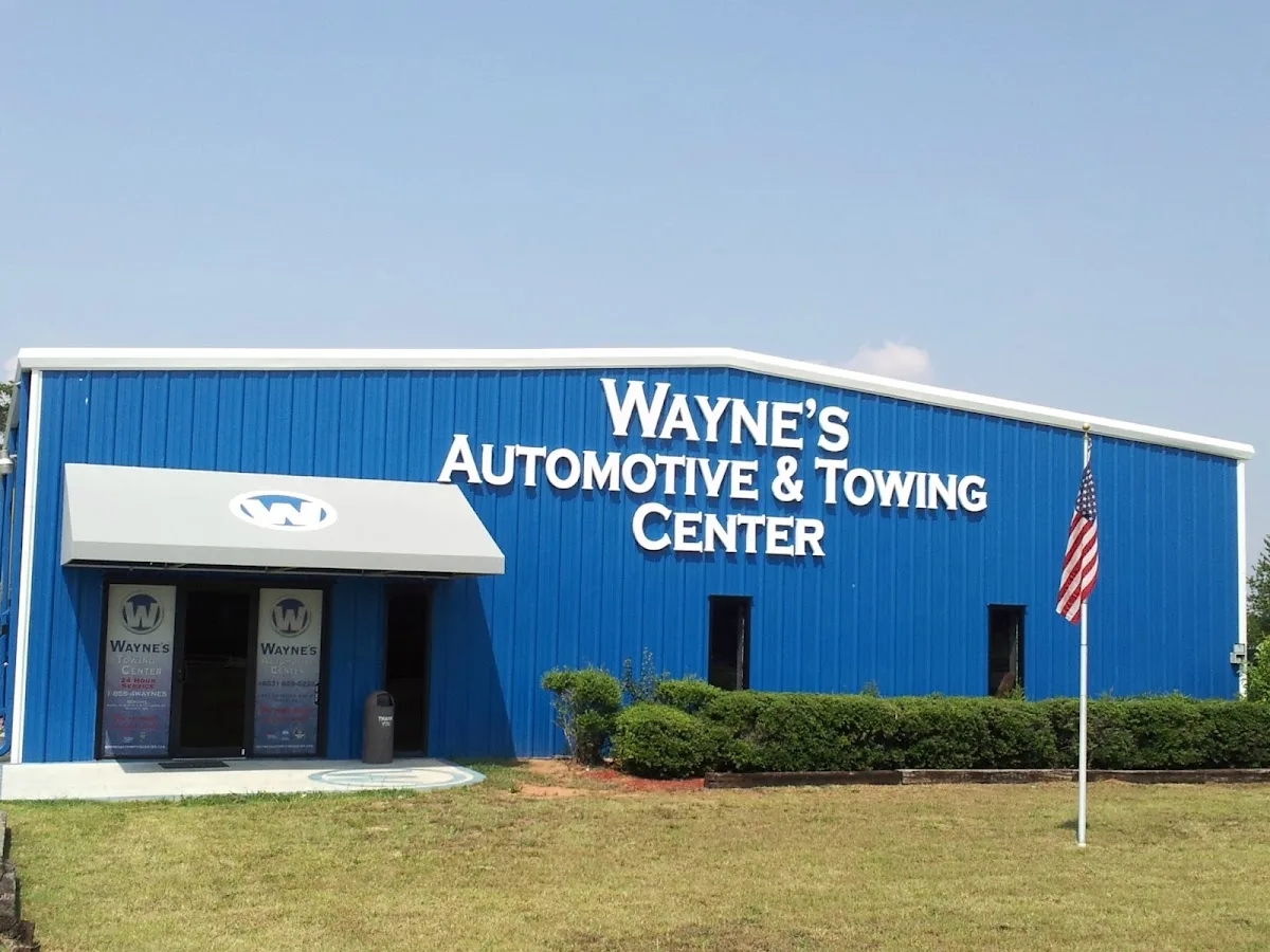 Wayne's Towing Recovery & Transport