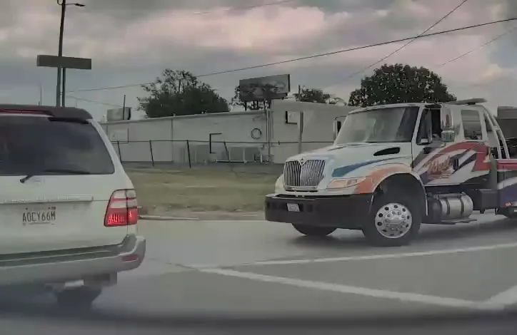 Weil Wrecker Service - Car Towing & Heavy Duty Semi Truck Recovery