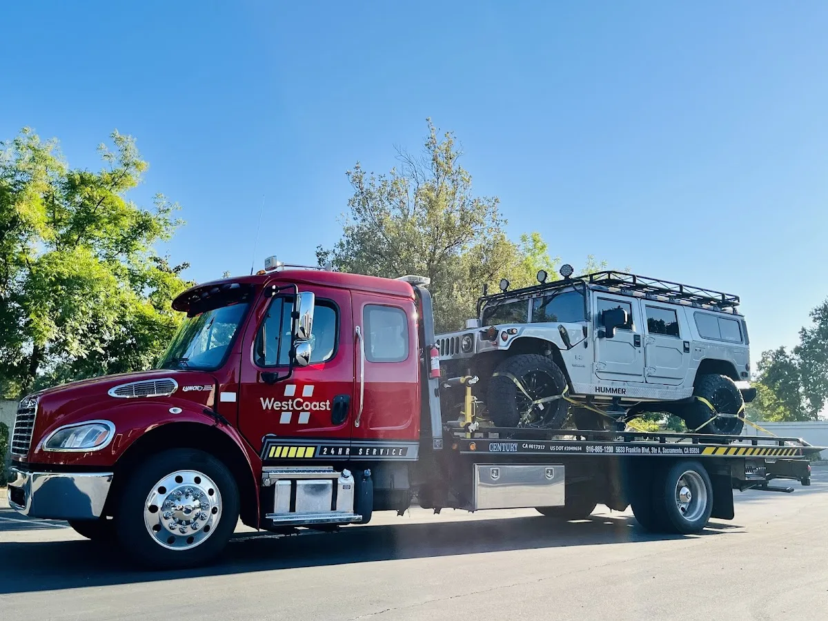 West Coast Towing and Auto Repair