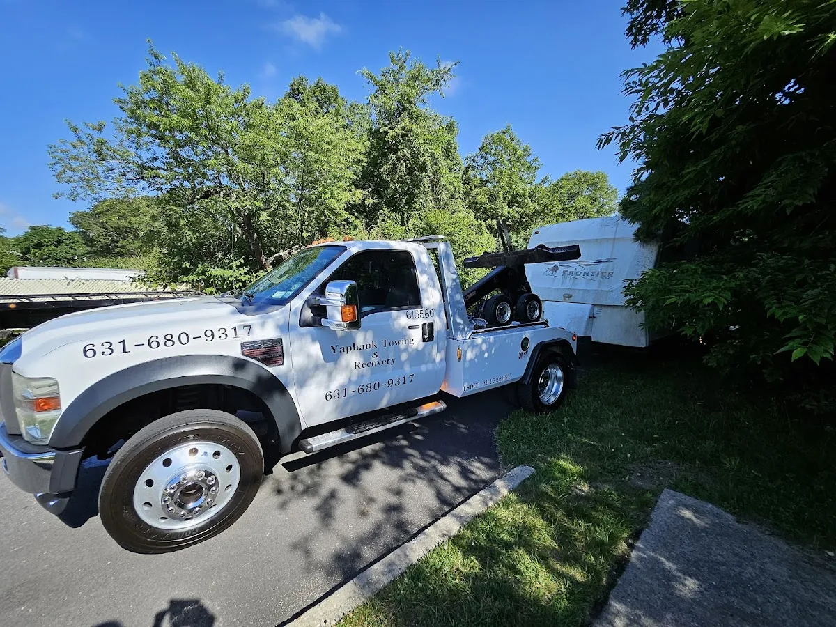 Yaphank Towing and Recovery inc.
