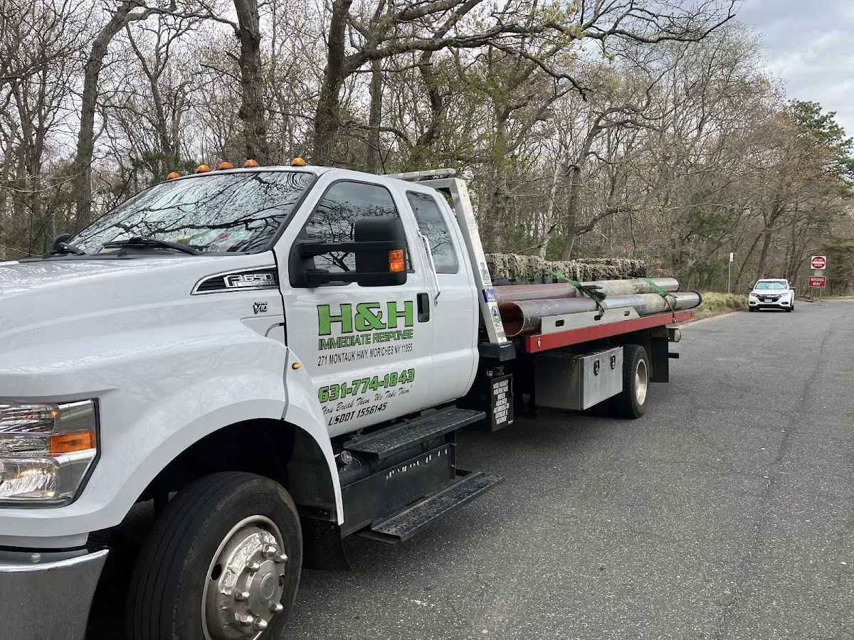 Yaphank Towing and Recovery inc.